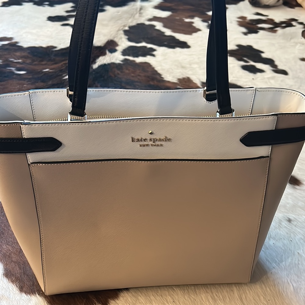 Kate Spade New York Purse
